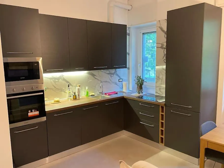 Apartment In Affori Milão
